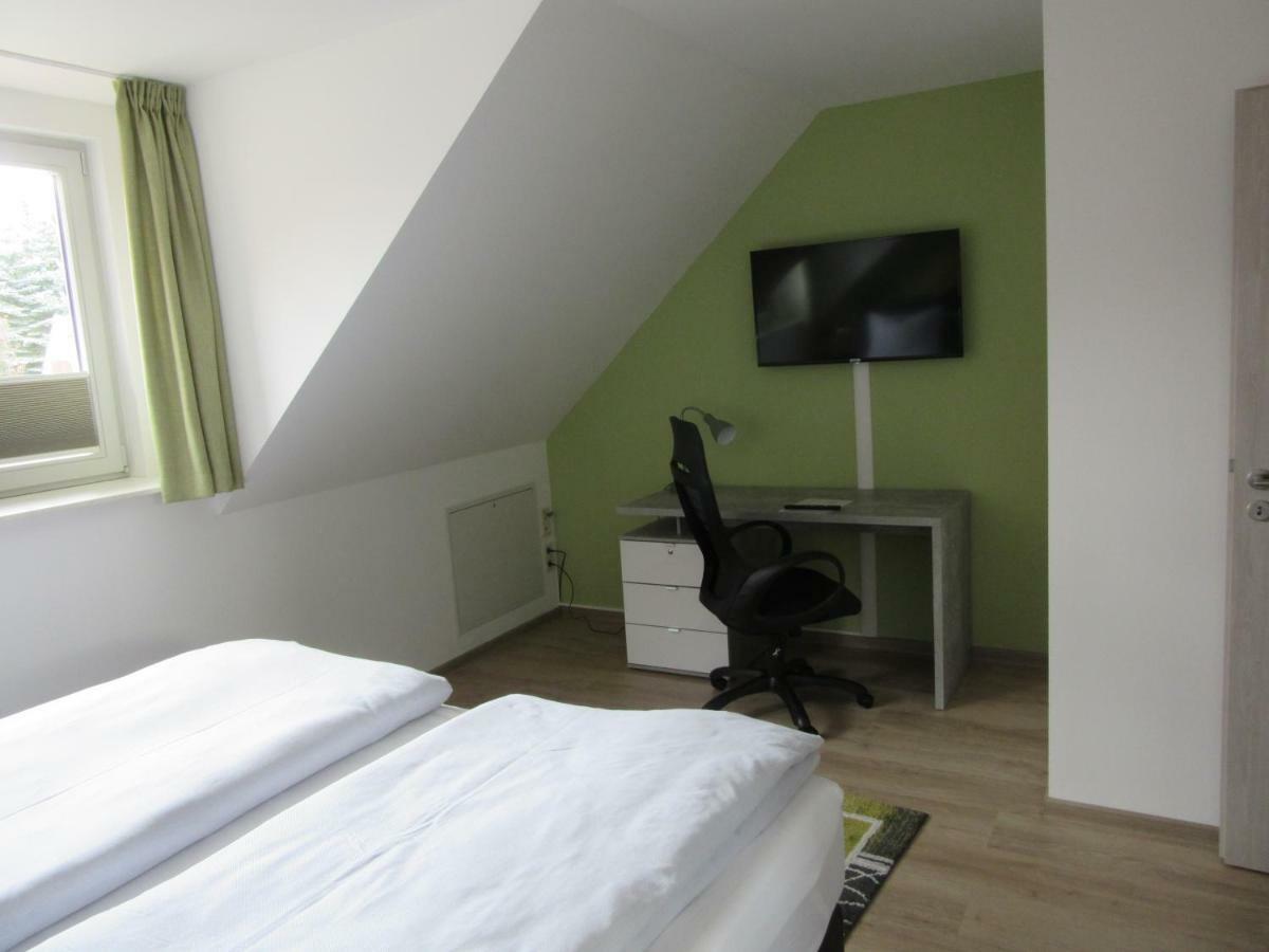 Feriendomizil Taupadel Apartman Burgel  Kültér fotó